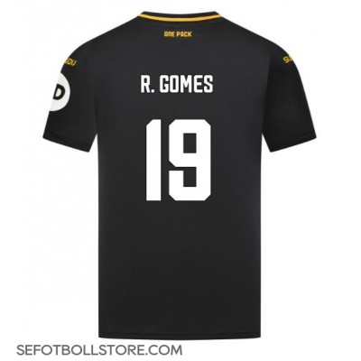Wolves Rodrigo Gomes #19 Replika Bortatröja 2024-25 Kortärmad Wolves Rodrigo Gomes #19 Replika Bortatröja 2024-25 Kortärmad